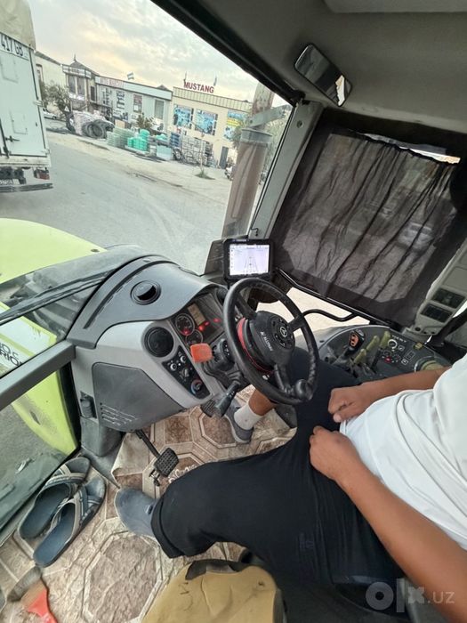 Claas Arion 630 C Traktor Avtopilot.