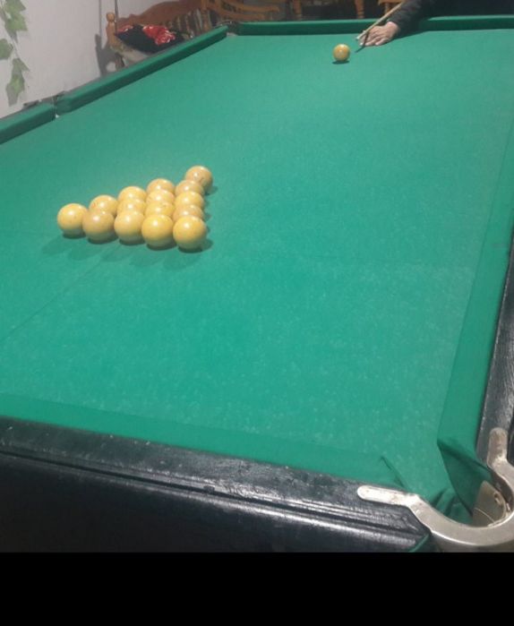 Bliard stoli sotiladi