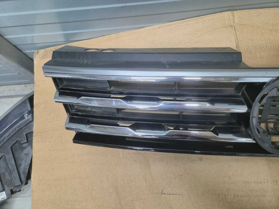 Grila bara VW Tiguan An 2016 - 2019 cod 5NN853653