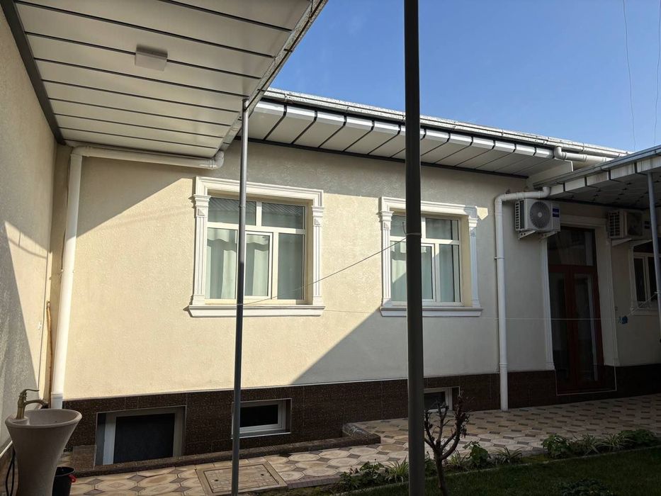 САНИФ да Квартира нархида ХОВЛИ ЖОЙ