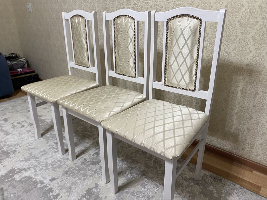 Продам стулья для кухни!!!