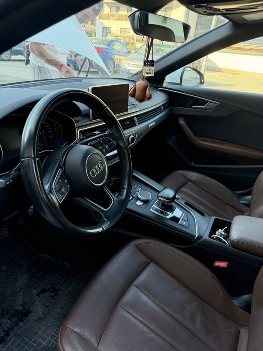 Audi A4 Quattro 2.0 TFSI • 252 к.с. • 2018 г. • 90 403 км