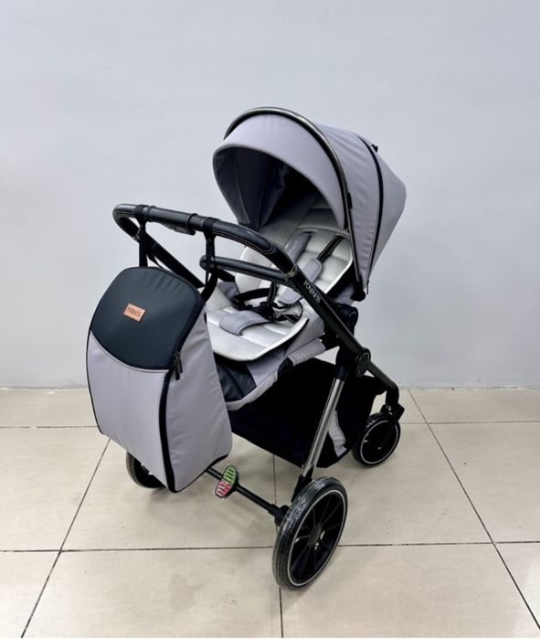 Продаётся коляска 2 в 1 оригинал Fondness