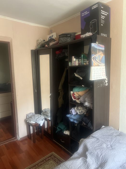 Продам шкаф в хорошем состояние