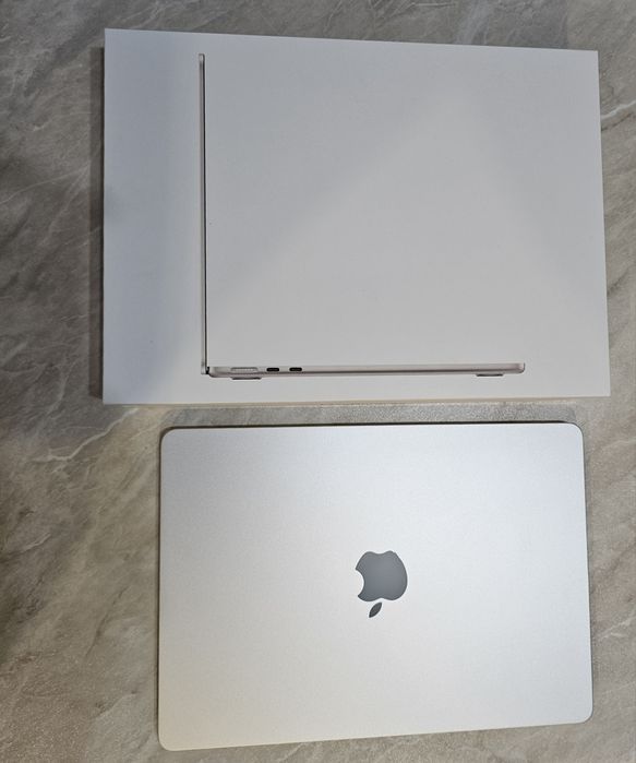Apple MacBook Pro/Air M3/M4/M5