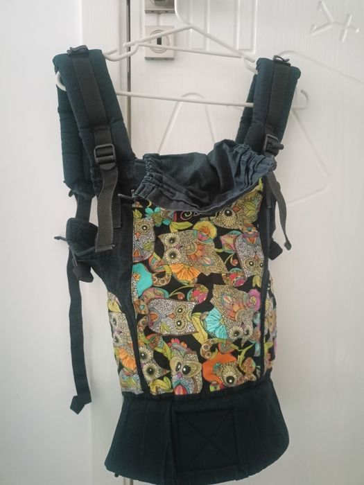 Яке Esmara, ергономична раница Isara и покривало Mum