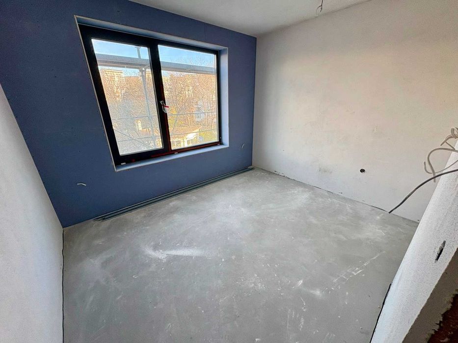 Продава се Тристаен апартамент в Варна, Чайка - 90 кв.м за 1414 €/кв.м - Снимка #3