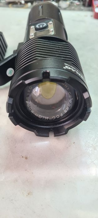 Фонарик туристический