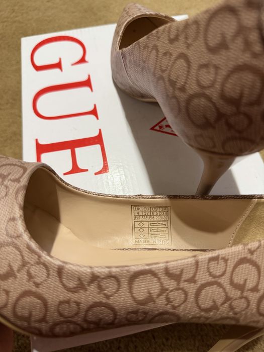 Pantofi Guess, nr. 37, noi
