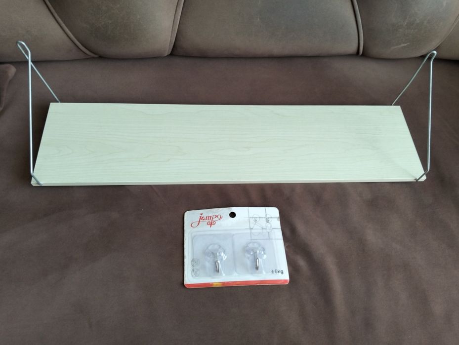 Продам навесную полку.