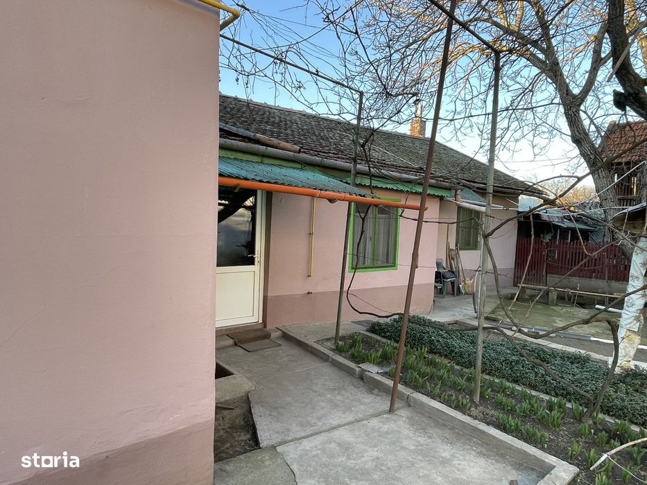 Casă de vânzare in Pecica, strada 401