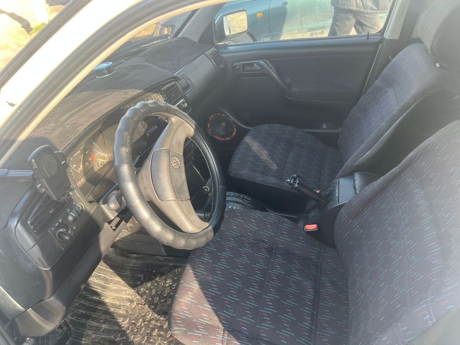 Гольф 3 1992 1,8 автомат