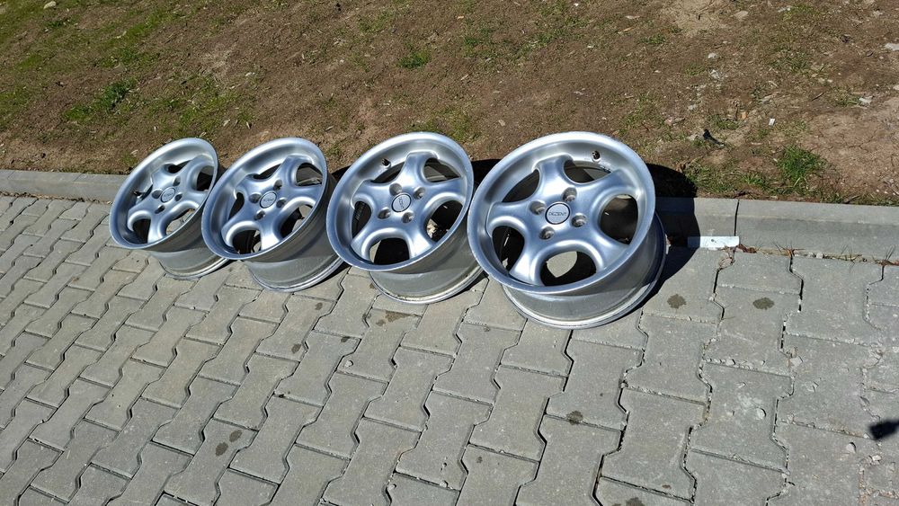 Продавам джанти "Dezent"