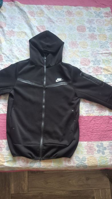 продаётся nike tech fleece