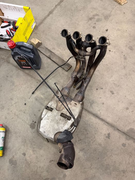 Оригинални колектори и катализатор за БМВ с1000рр 2010