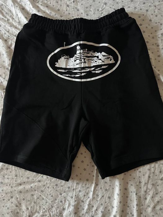 black Corteiz OG Alcatraz shorts