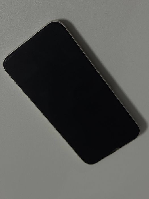 Айфон 13 белый 128гб