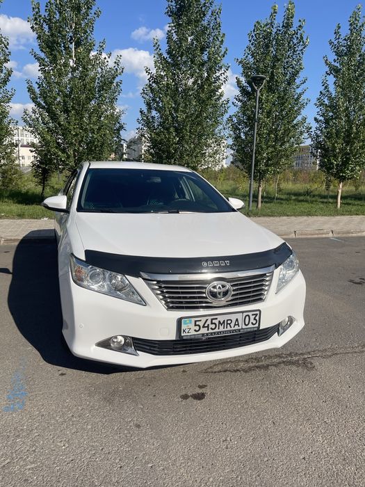 Продам камри 50 в хорошем состоянии