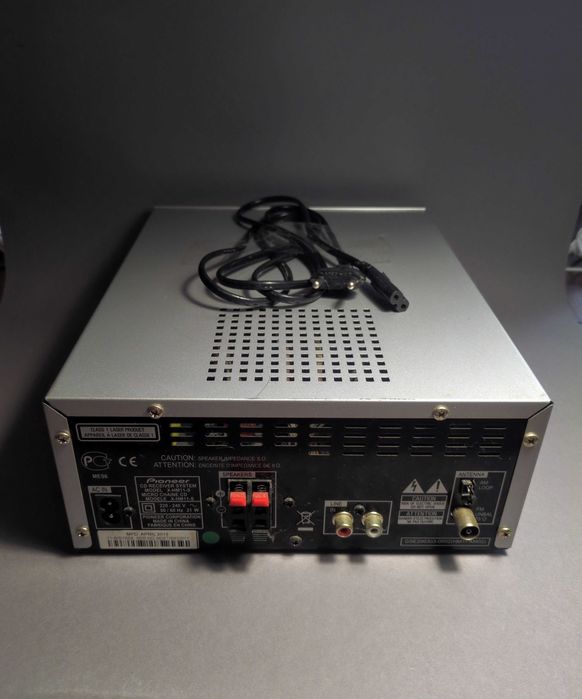 Усилител Pioneer X-HM11