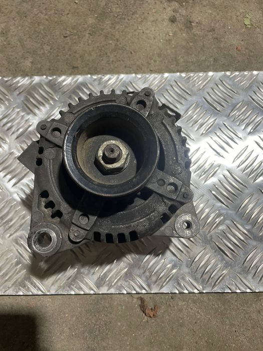 Генератор Camry 30/40