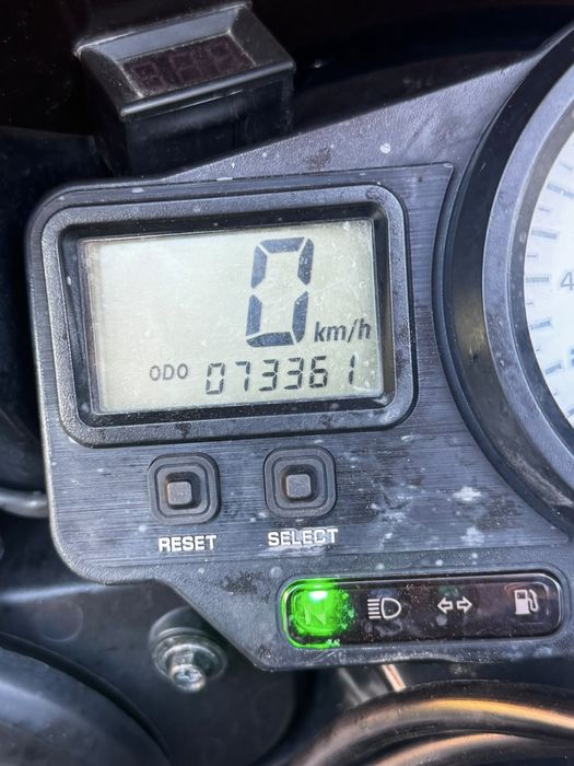 Vand motocicleta r6 A2