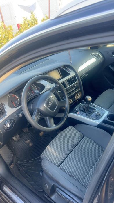 Audi a4 b7 320000 km pret 4800 necociabil
