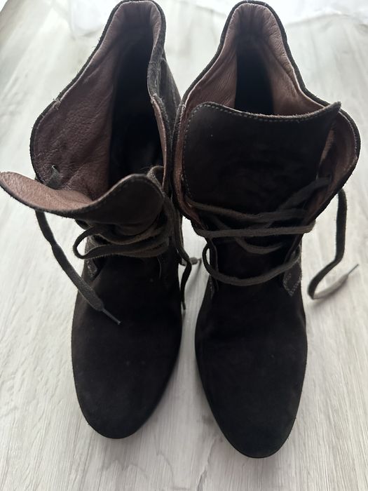 Ghetute piele nsturala Nero Giardini