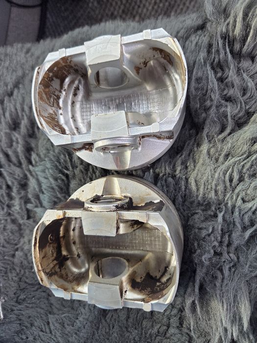 Продам блок цилиндров от Субару