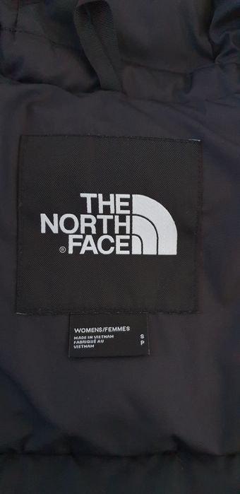 The North Face Nuptse 700 Down Parka S ОРИГИНАЛ ! Дамско  Яке - Парка
