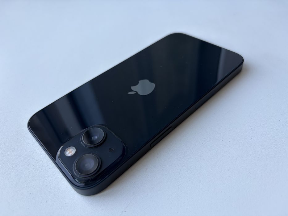 Продам iphone 13