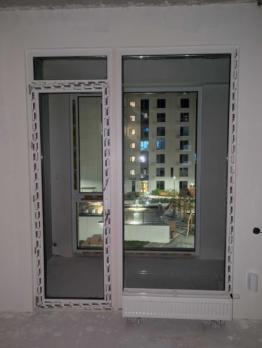 Балконный блок Rehau новый