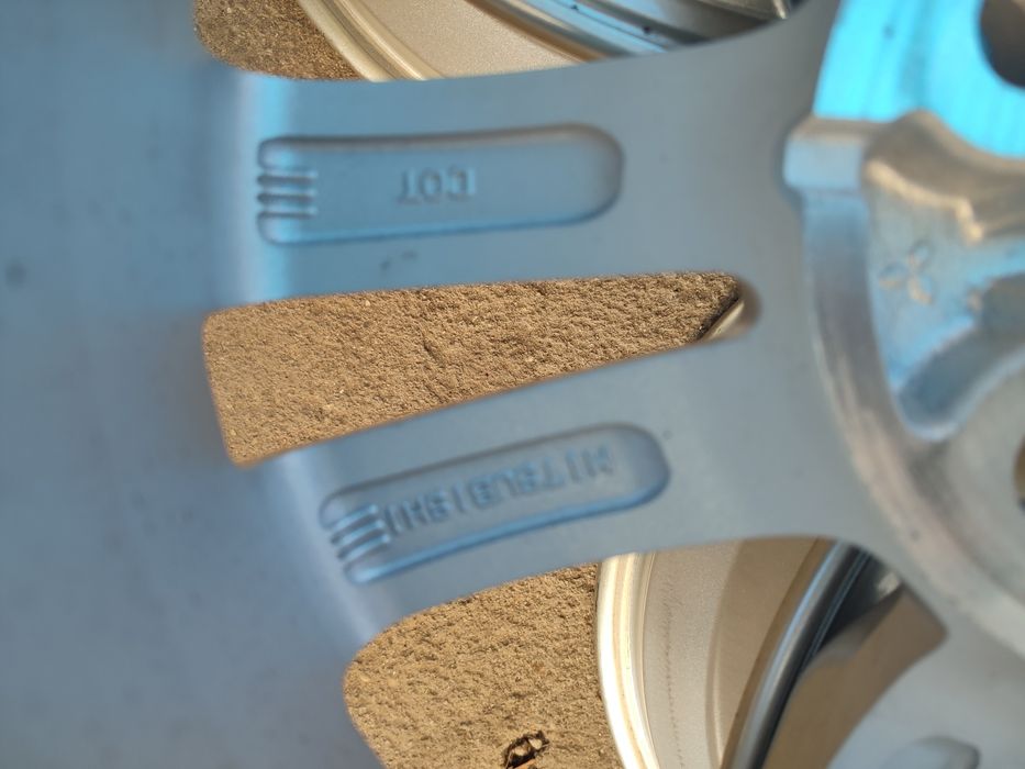 16" оригинални алуминиеви джанти за Mitsubishi ASX...