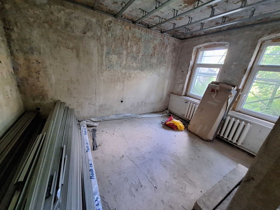 Къща в Германия,  Саксония в близост до гр. Кемниц