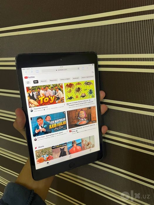 iPad sotiladi srochna