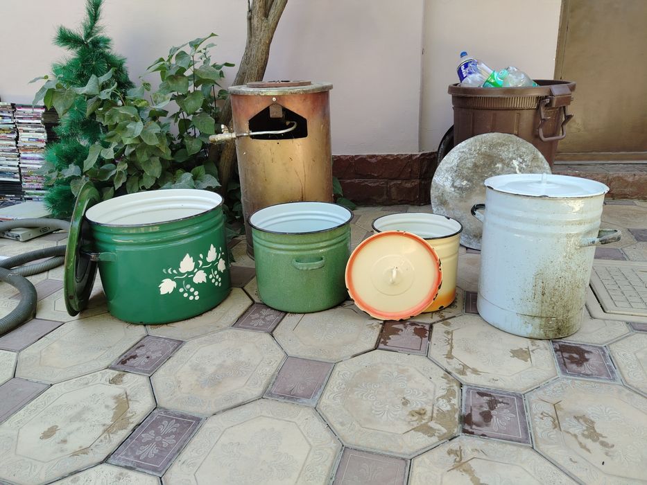 Продам эмалерованые кострюли,разные
