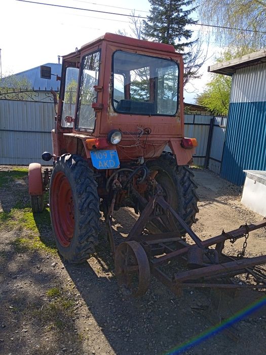 Продам трактор Т 25