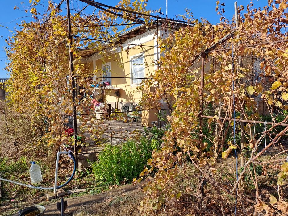 М.Улугбекский р-н парк Узбекистан про-ся 6-соток земельный участок