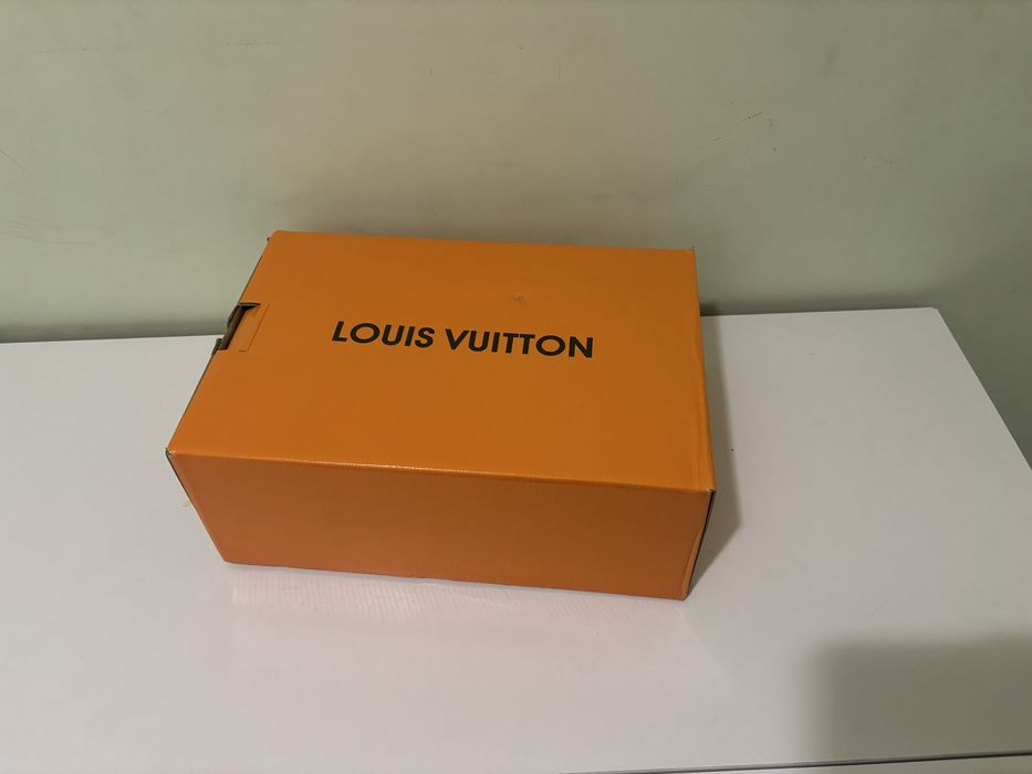 Louis Vutton Trainers Blue 44