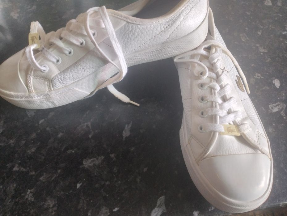 Кросы 37,5 оригинал кожа