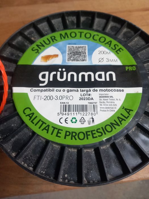 Vând fir motocoasa de 3mm