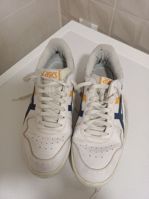 Adidași Asics 42