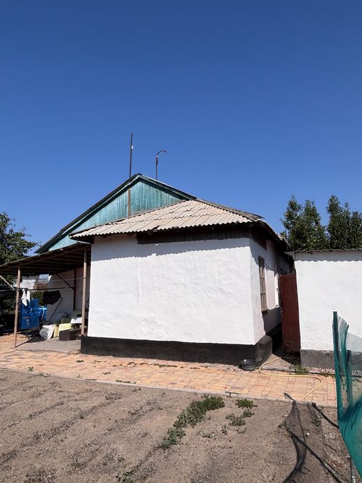 Продам дом в поселке Конырат