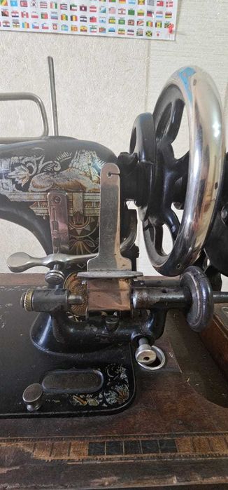 Швейная машинка "Кайзер"