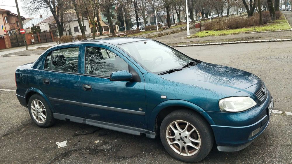 Vând Opel Astra,2007,8800 lei