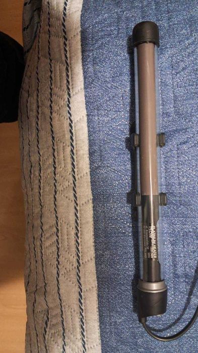 Продавам аквариум с капак грунд и нагревател .128л