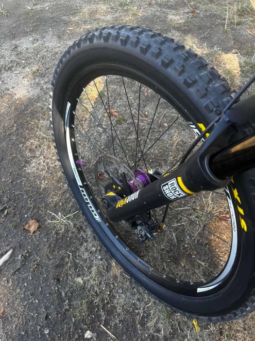 Kona Operator Supreme DH / Hope / Rockshox Boxxer / Saint / Nukeproof