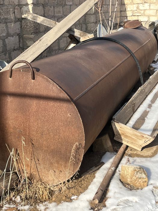 Емкость металл 5 куб