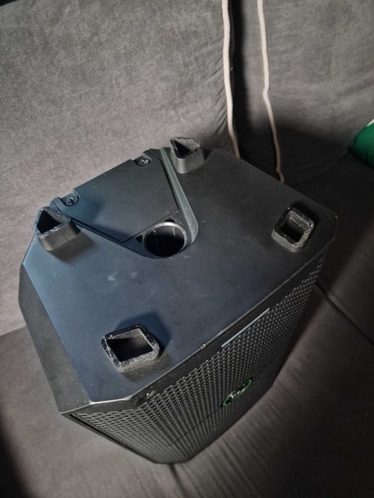 Mackie Thump GO - 8" Bluetooth колонка