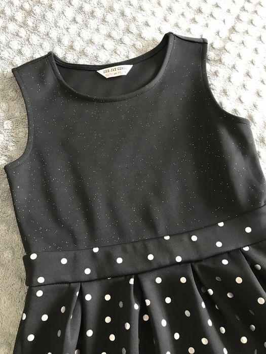 Платье нарядное