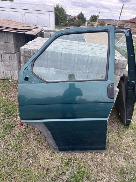 Врати Плъзгащи лява/дясна VW T4 Caravelle 1996-2003Година